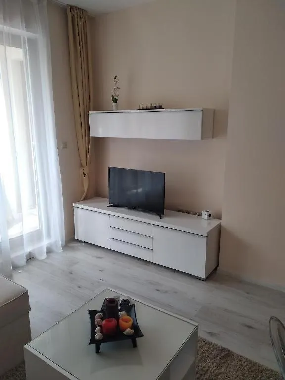 Varna South Bay Luxury Studio Apartaments Apartmán