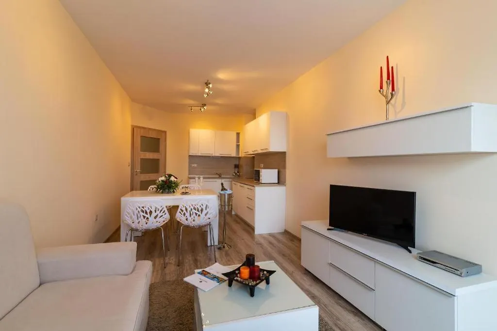 Varna South Bay Luxury Studio Apartaments Bulharsko
