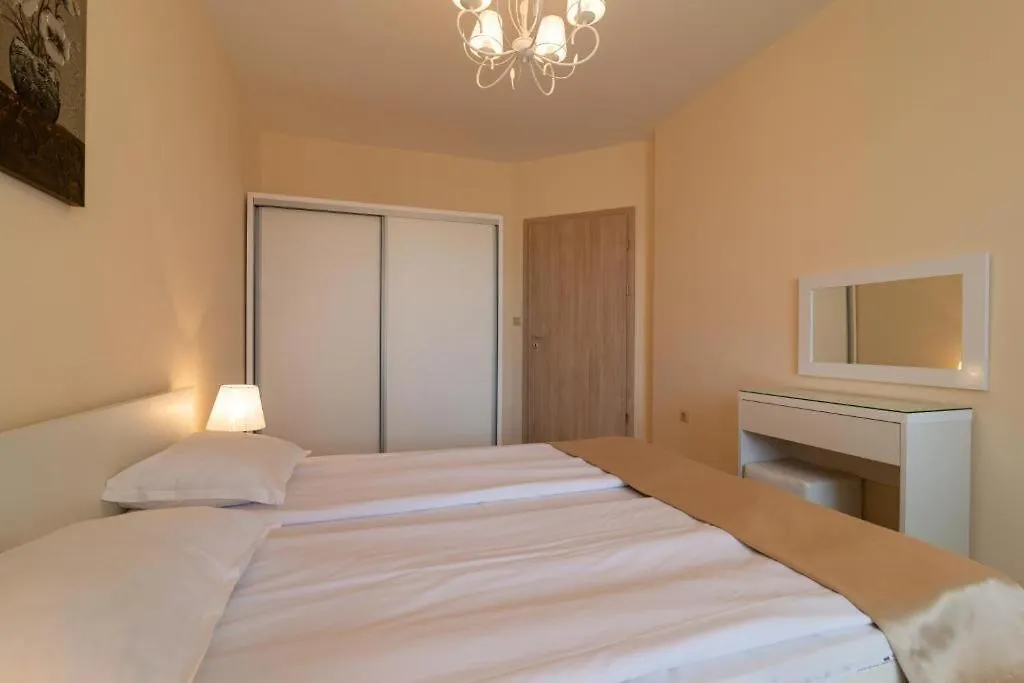 Varna South Bay Luxury Studio Apartaments Apartmán